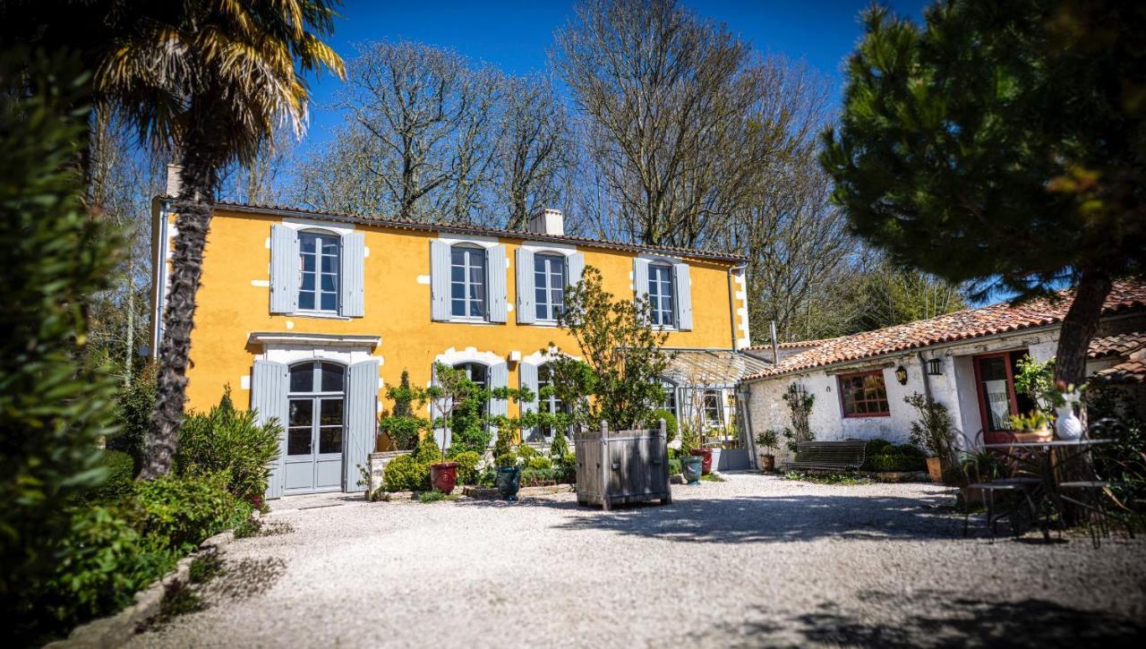 Chambres D'Hotes La Borderie Du Go Pres De La Rochelle - Nieul Dış mekan fotoğraf